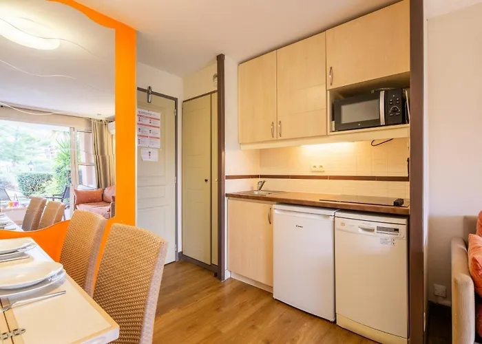 Le Village De Cap Esterel - Maeva - Climatise 4 Personnes - Selection Mae-5653 Apartment